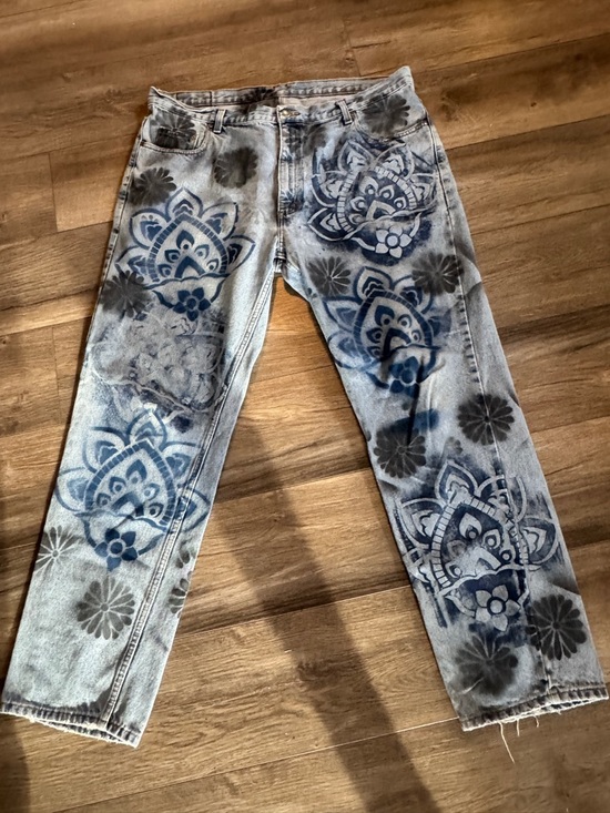 Denim - The ultimate boyfriend jeans hand painted streetwear 40x32